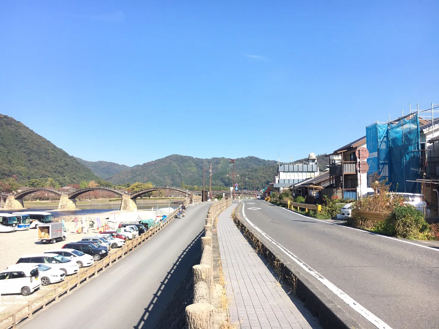 岩国市岩国H様邸 と 錦帯橋 紅葉情報♪　